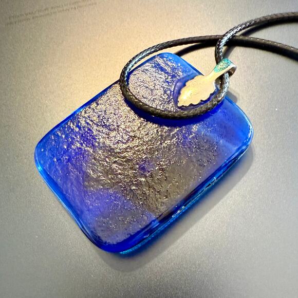 Gorgeous Handcrafted Dichroic Fused Artisan Glass Pendant - Picture 4 of 9